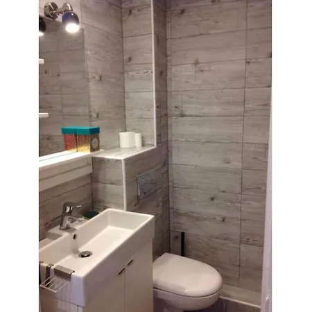 Surequipe Les Pieds Dans L'eau * Hyères